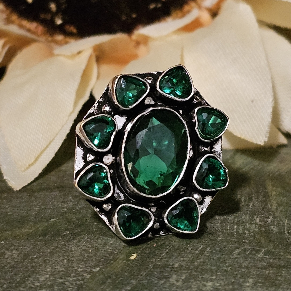 Green Quartz Flower Ring - bring success and prosperity